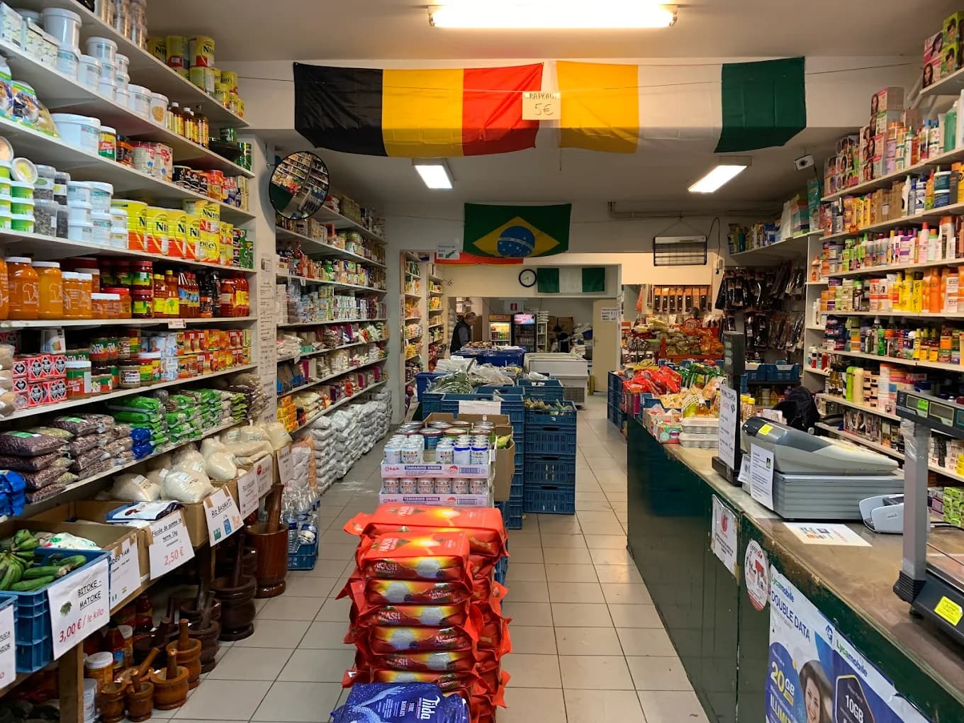 Sunshine African Foods - magasin historique à Saint-Gilles
